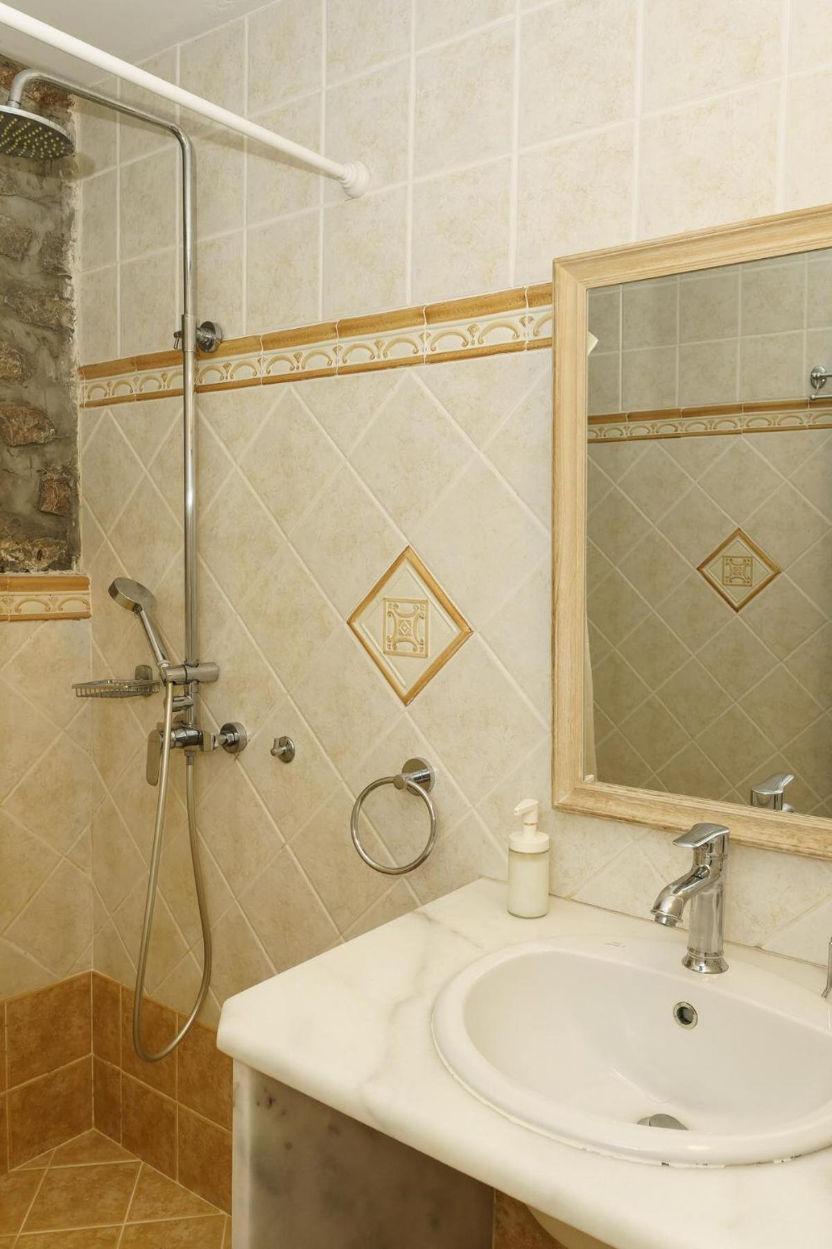 Nereids Guesthouse Hydra  Bagian luar foto