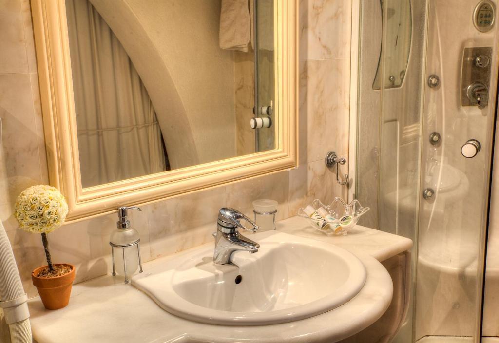 Nereids Guesthouse Hydra  Ruang foto