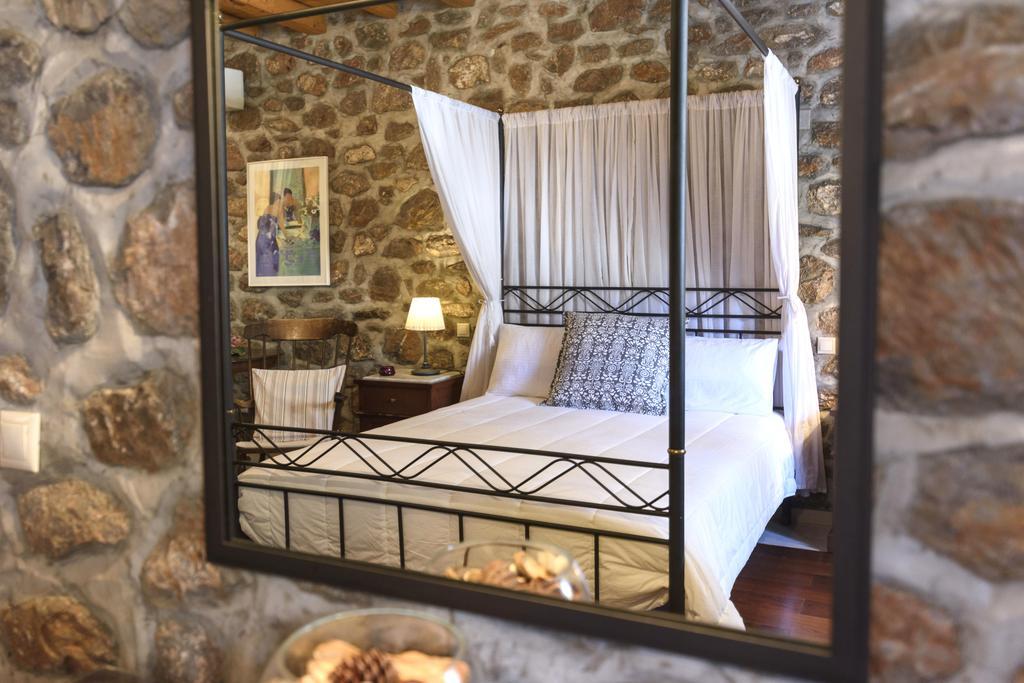 Nereids Guesthouse Hydra  Bagian luar foto